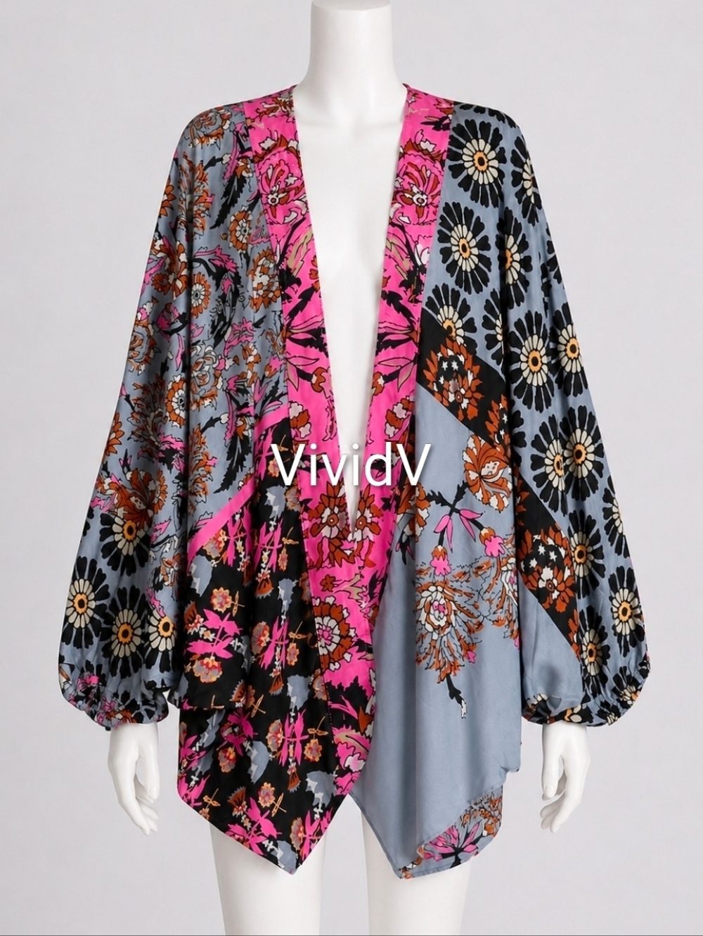 Anthropologie Mixed Floral Print Kimono One Size Pink & Gray NIP$140 *Soldout*